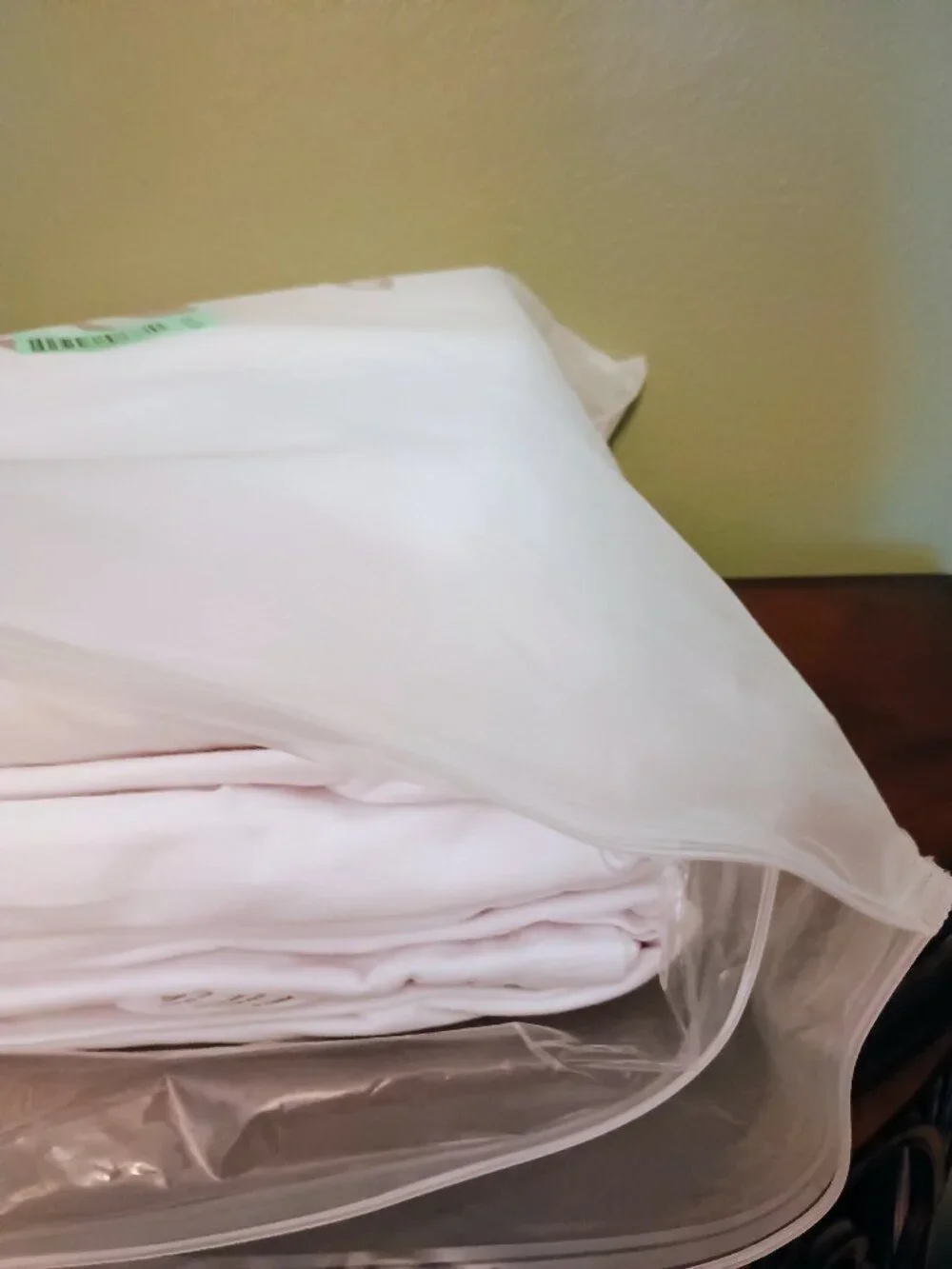 Cotton bed sheets, jersey cotton sheets, bed sheets, King bed sheets.